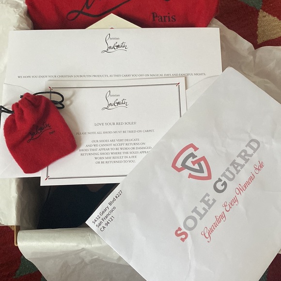 IRIZA- Louboutin, black velour - Picture 5 of 7